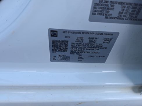 Used 2024 Chevrolet Silverado 2500 Custom w/ Custom Convenience Package image 25