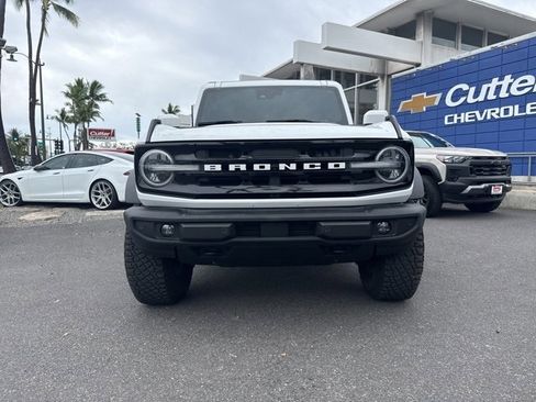 Used 2021 Ford Bronco Outer Banks w/ Sasquatch Package image 3