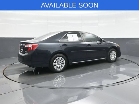 Used 2014 Toyota Camry LE FWD image 7