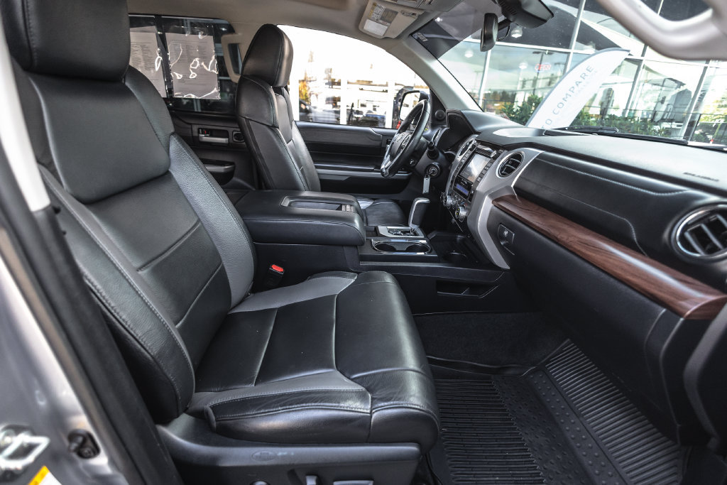 Used 2018 Toyota Tundra Limited w/ Limited Premium Package AWD/4WD image 26