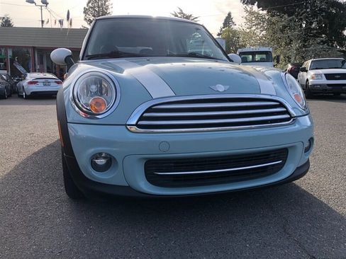 Used 2011 MINI Cooper Hardtop FWD image 5