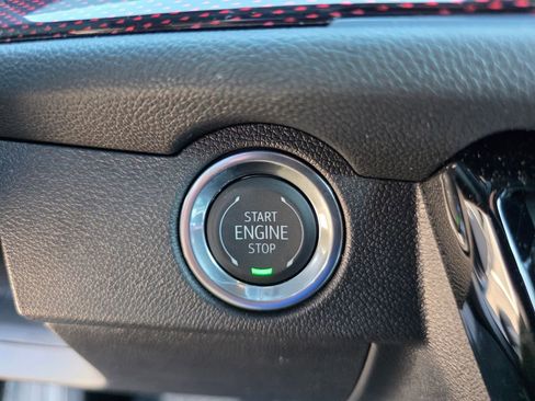 New 2026 Chevrolet Traverse RS image 18