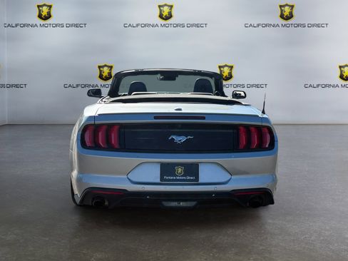 Used 2023 Ford Mustang Premium image 4