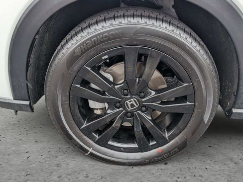 Certified 2026 Honda HR-V Sport image 7