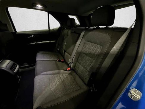 Used 2024 Chevrolet Equinox LT FWD image 28