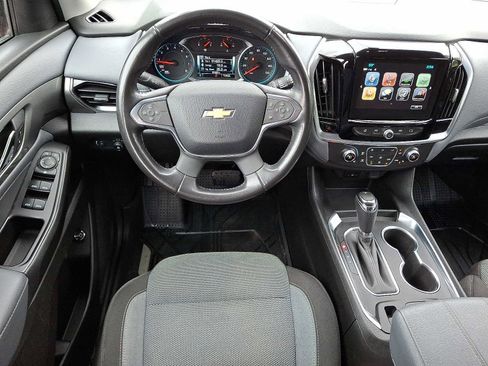 Used 2019 Chevrolet Traverse LT w/ LPO, Blackout Package AWD/4WD image 11