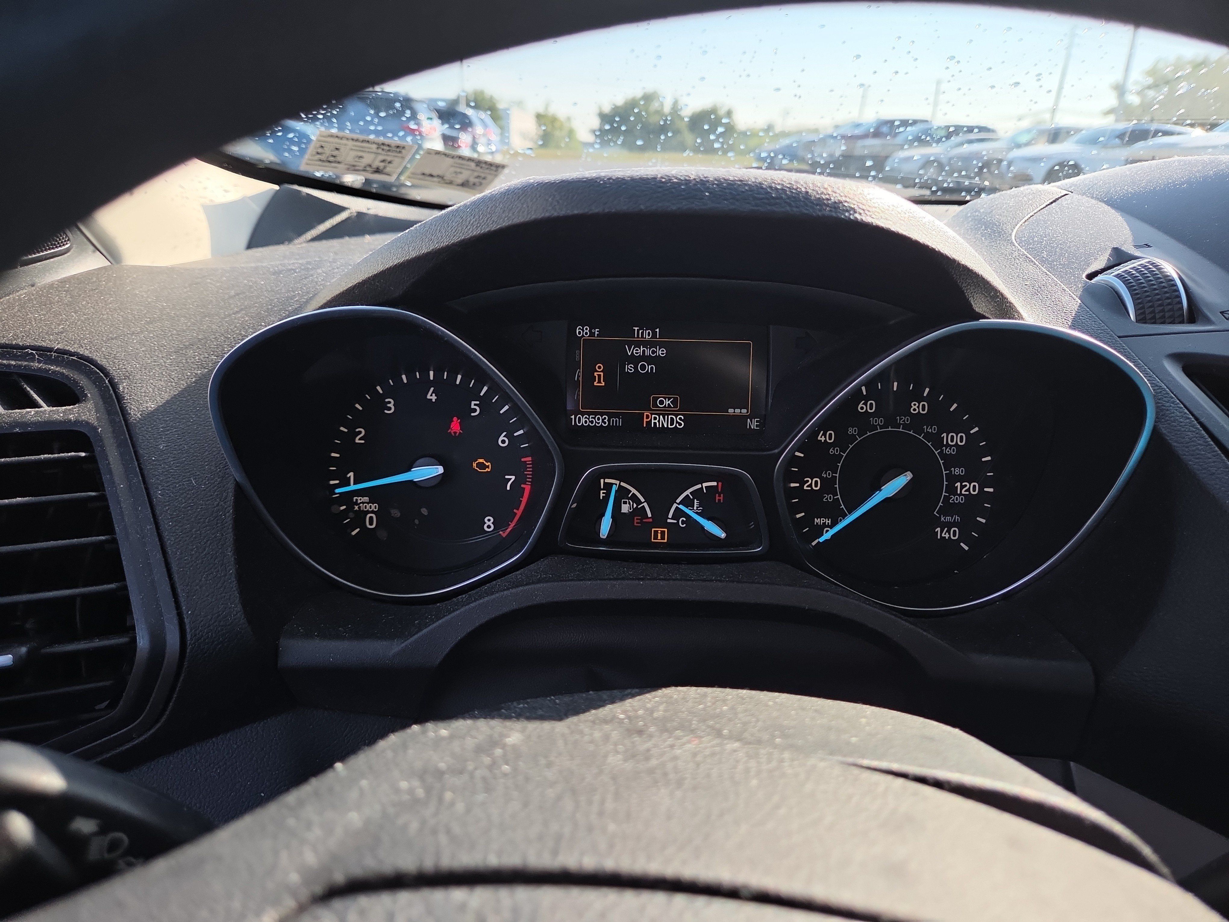 Used 2018 Ford Escape SE w/ Ford Safe & Smart Package AWD/4WD image 4