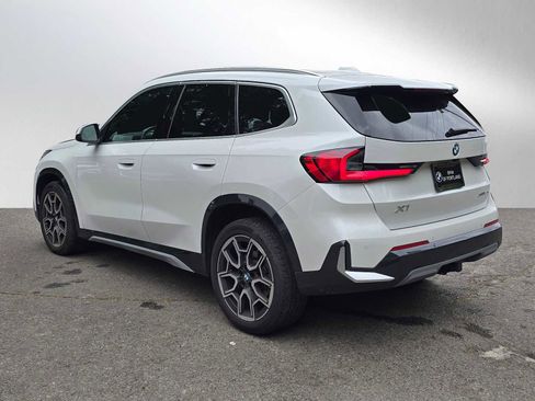 Used 2025 BMW X1 xDrive28i AWD/4WD image 6