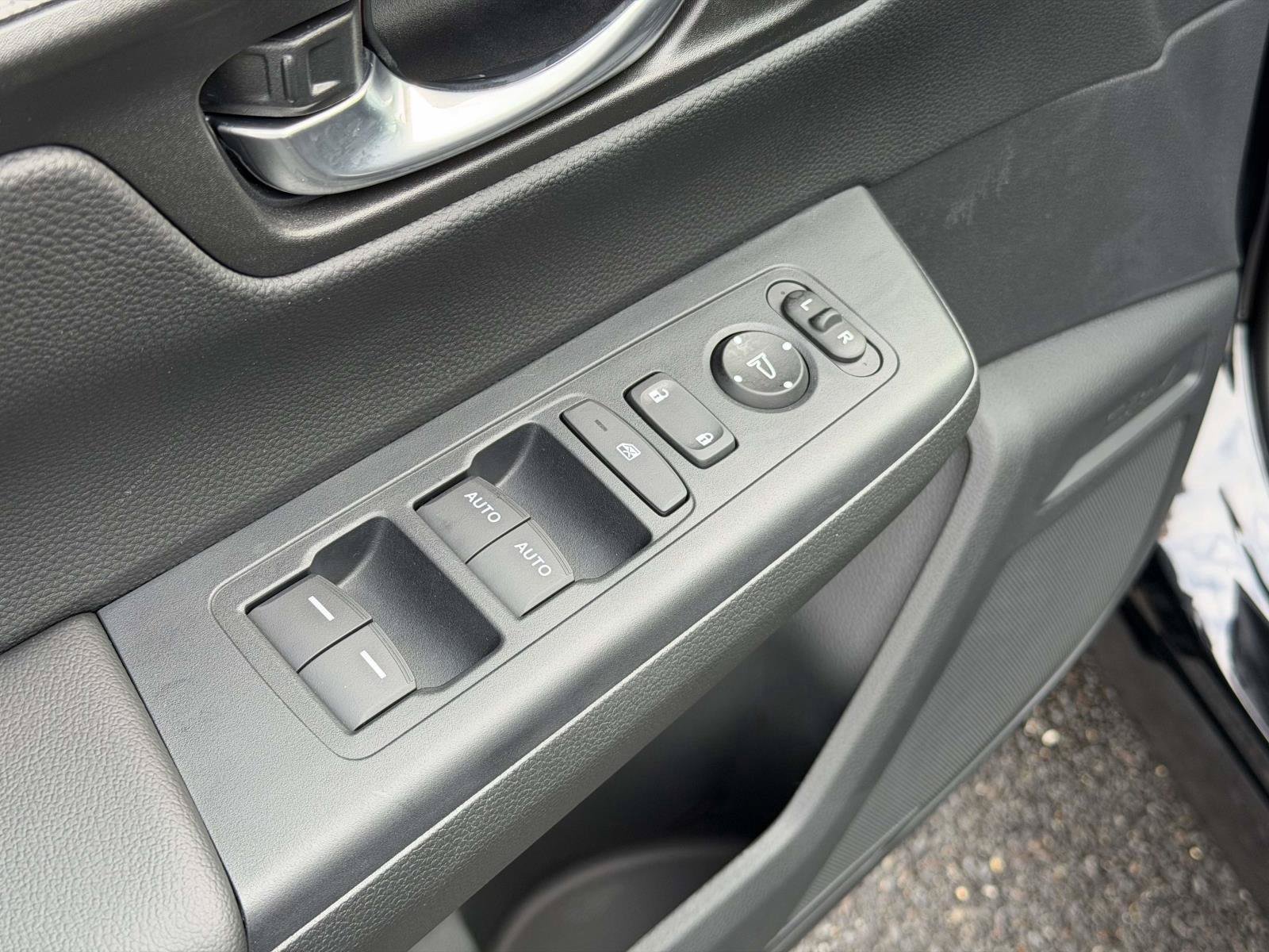 Used 2026 Honda CR-V TrailSport image 29