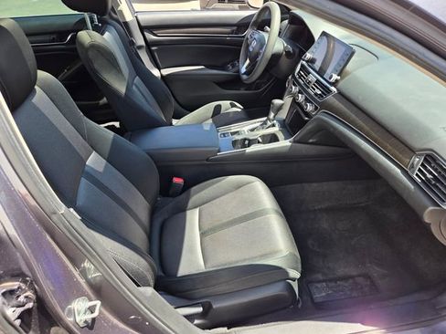 Used 2020 Honda Accord EX image 15
