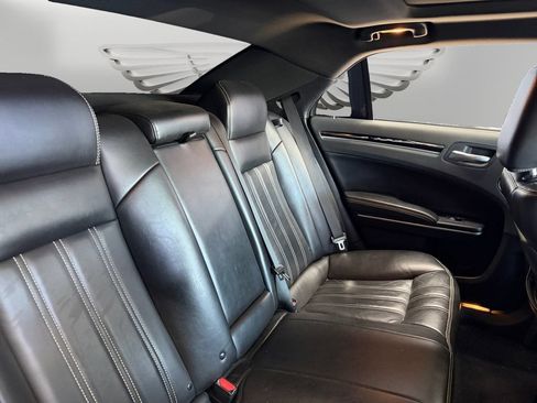 Used 2022 Chrysler 300 S RWD image 25