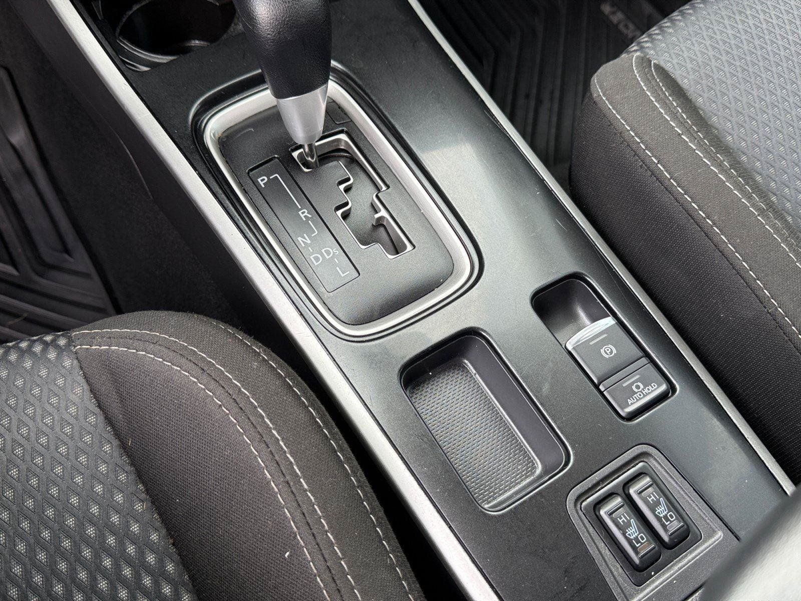 Used 2020 Mitsubishi Outlander ES FWD image 27