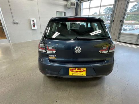 Used 2012 Volkswagen Golf 2-Door image 4
