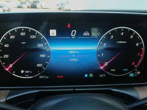 Used 2023 Mercedes-Benz C 300 4MATIC Sedan image 20