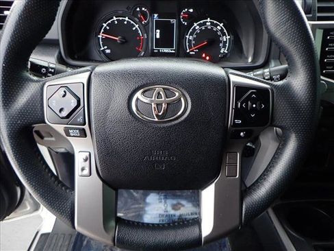 Used 2022 Toyota 4Runner SR5 image 11
