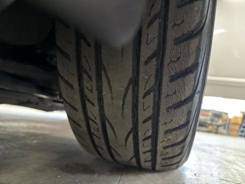 Used 2008 Honda Civic Hybrid Sedan image 58