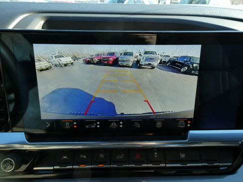 Certified 2025 Chevrolet Silverado 1500 High Country w/ Midnight Edition image 35