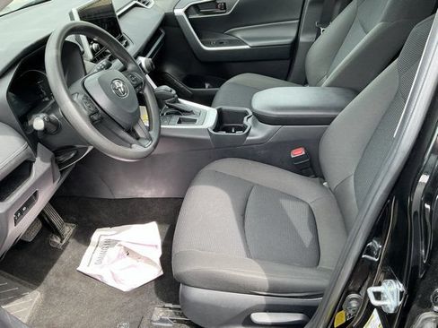 Used 2025 Toyota RAV4 LE FWD image 19