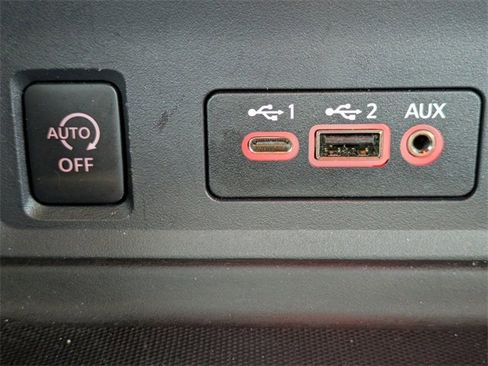 Used 2024 Nissan Sentra SV w/ Lighting Package image 20