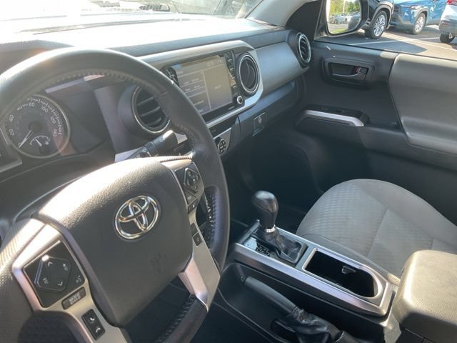 Used 2023 Toyota Tacoma SR5 RWD image 17