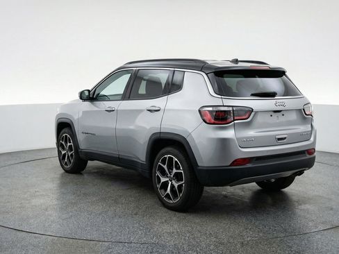Used 2025 Jeep Compass Limited AWD/4WD image 6