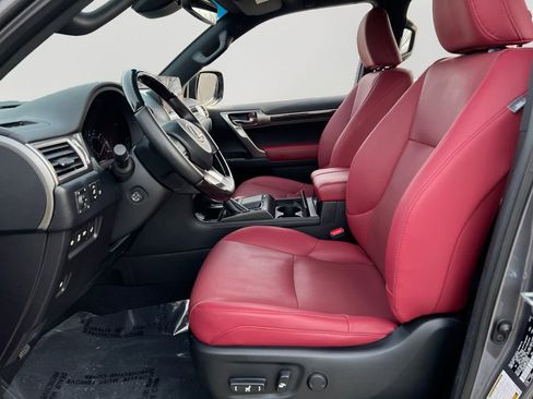 Certified 2023 Lexus GX 460 Premium w/ Premium Package image 15