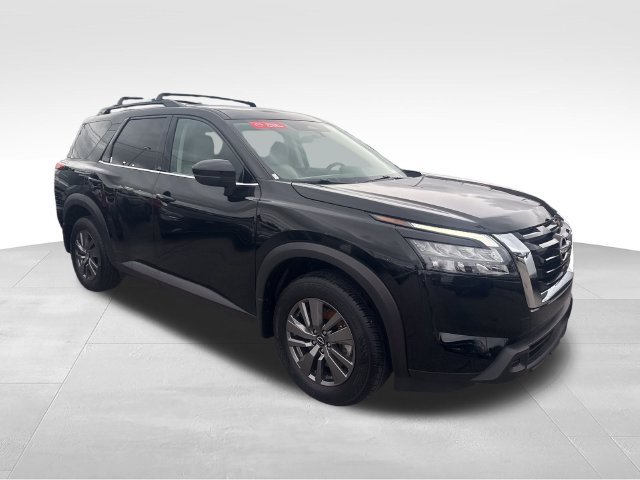 Certified 2025 Nissan Pathfinder SV AWD/4WD image 7