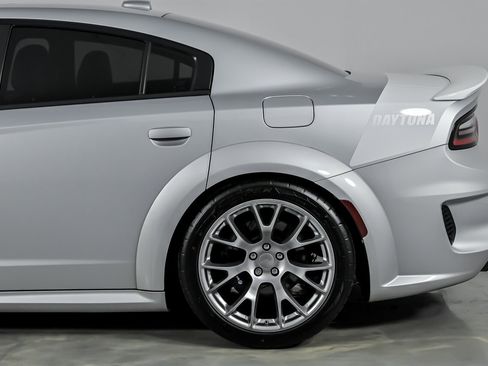 Used 2020 Dodge Charger SRT Hellcat w/ Navigation & Travel Group image 8