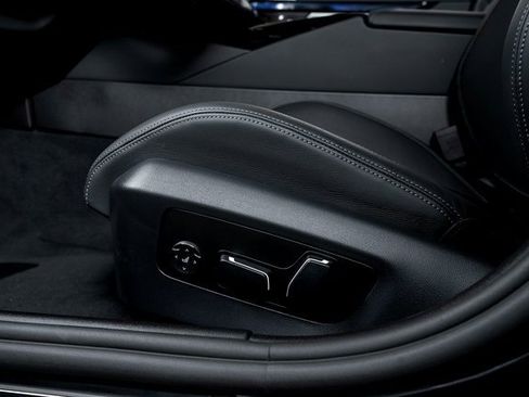 Used 2025 BMW M5 Touring w/ M Driver's Package image 21