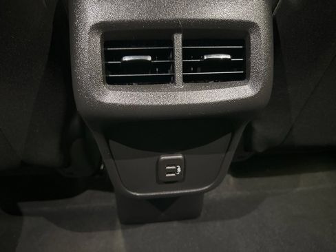 Certified 2023 Chevrolet Equinox LT image 20