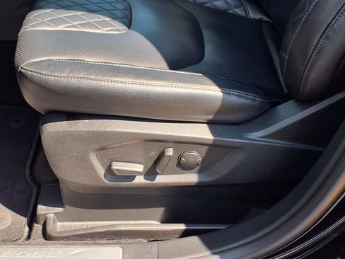 Used 2024 Ford Edge Titanium w/ Equipment Group 301A AWD/4WD image 4