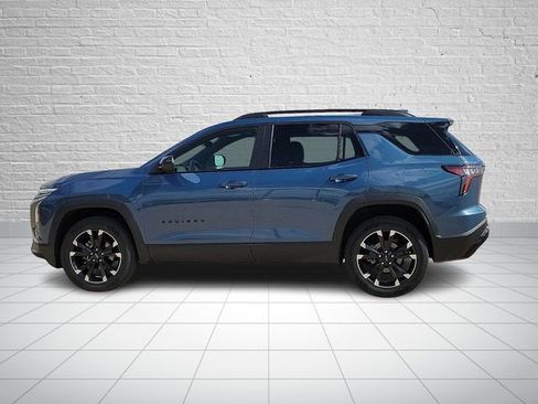 Used 2025 Chevrolet Equinox RS image 2