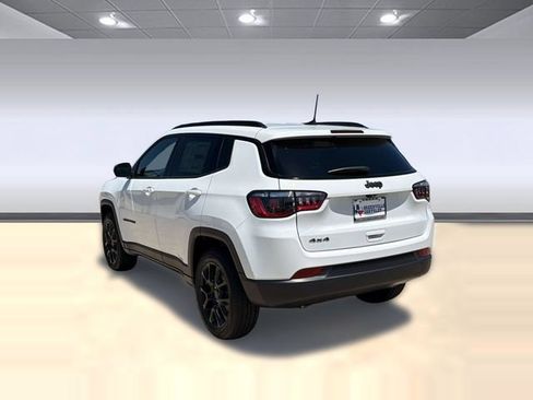 New 2026 Jeep Compass Latitude AWD/4WD image 3