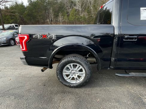 Used 2016 Ford F150 Lariat image 9