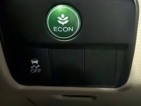 Used 2016 Honda Accord EX-L image 21