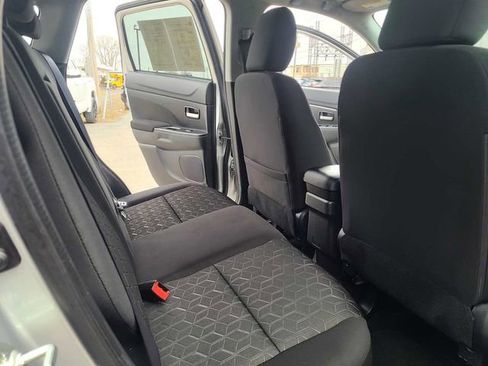 Used 2024 Mitsubishi Outlander Sport ES image 19