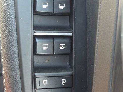 Used 2023 Kia Forte GT-Line w/ GT-Line Technology Package FWD image 19