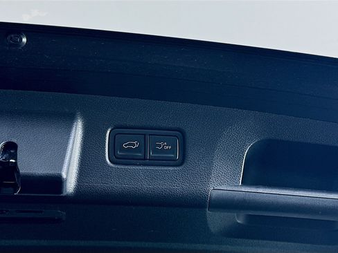 Used 2025 Kia Telluride S FWD image 32