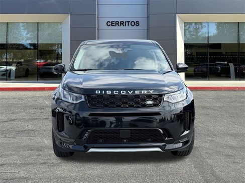 Used 2024 Land Rover Discovery Sport S image 2