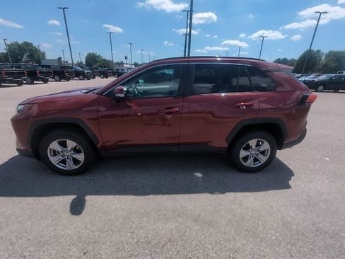 Certified 2025 Toyota RAV4 XLE FWD image 9