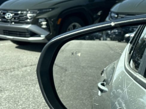 Used 2025 Chevrolet Trax ACTIV w/ Driver Confidence Package image 17