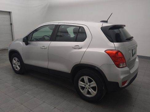 Used 2017 Chevrolet Trax LS image 3