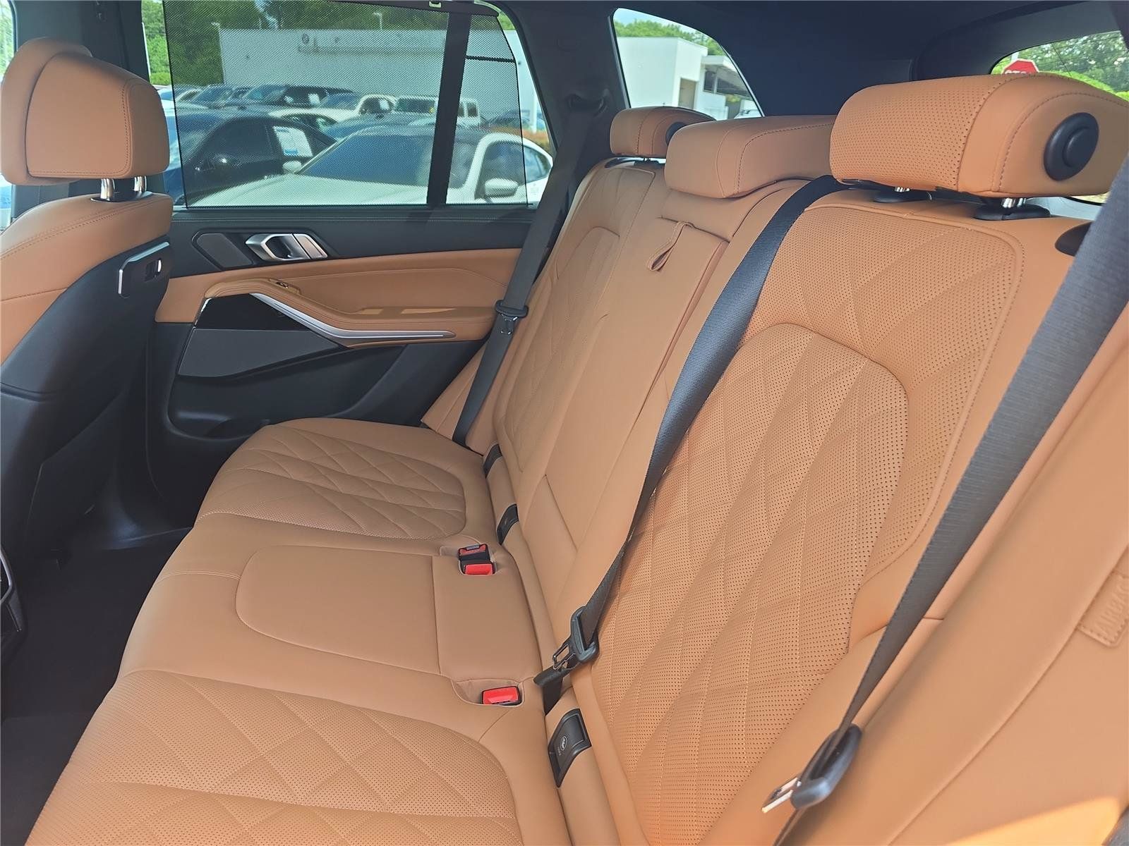 Used 2026 BMW X5 sDrive40i RWD image 12