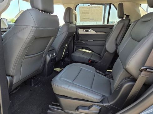 New 2026 Ford Explorer Active image 6