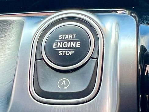 Certified 2022 Mercedes-Benz GLB 250 GLB 250 image 31