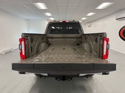 New 2026 Ford F250 Lariat w/ Lariat Premium Package image 8