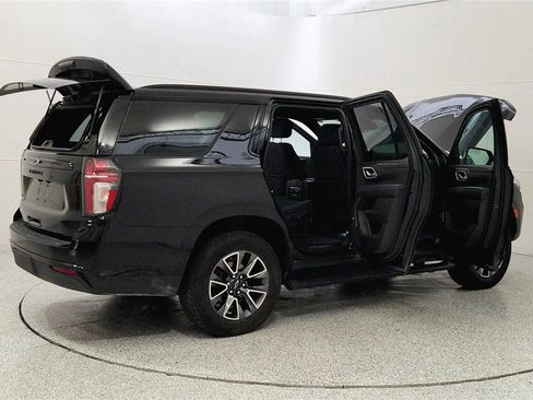 Used 2023 Chevrolet Tahoe Z71 w/ Luxury Package image 12