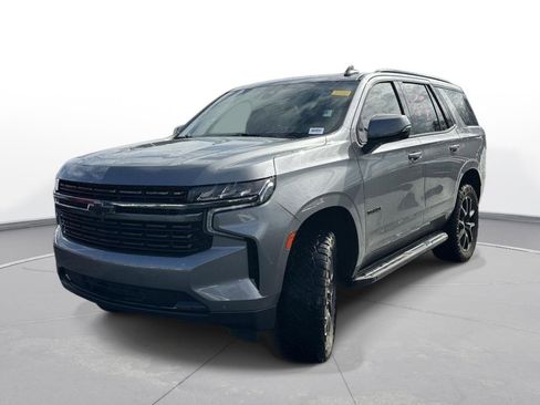 Used 2021 Chevrolet Tahoe RST w/ Luxury Package image 2