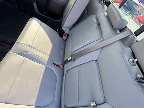 Used 2021 Chevrolet Silverado 1500 LTZ w/ LTZ Premium Package image 15