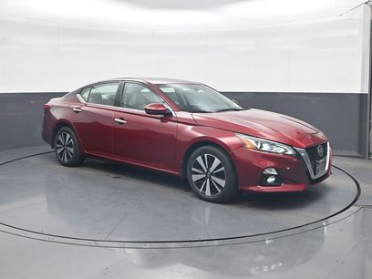 Used 2022 Nissan Altima 2.5 SL
